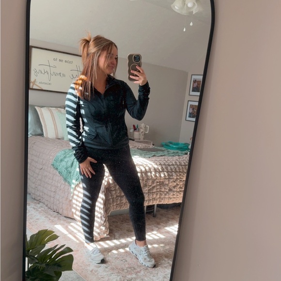 Meet your Posher, Trista - Picture 3 of 6